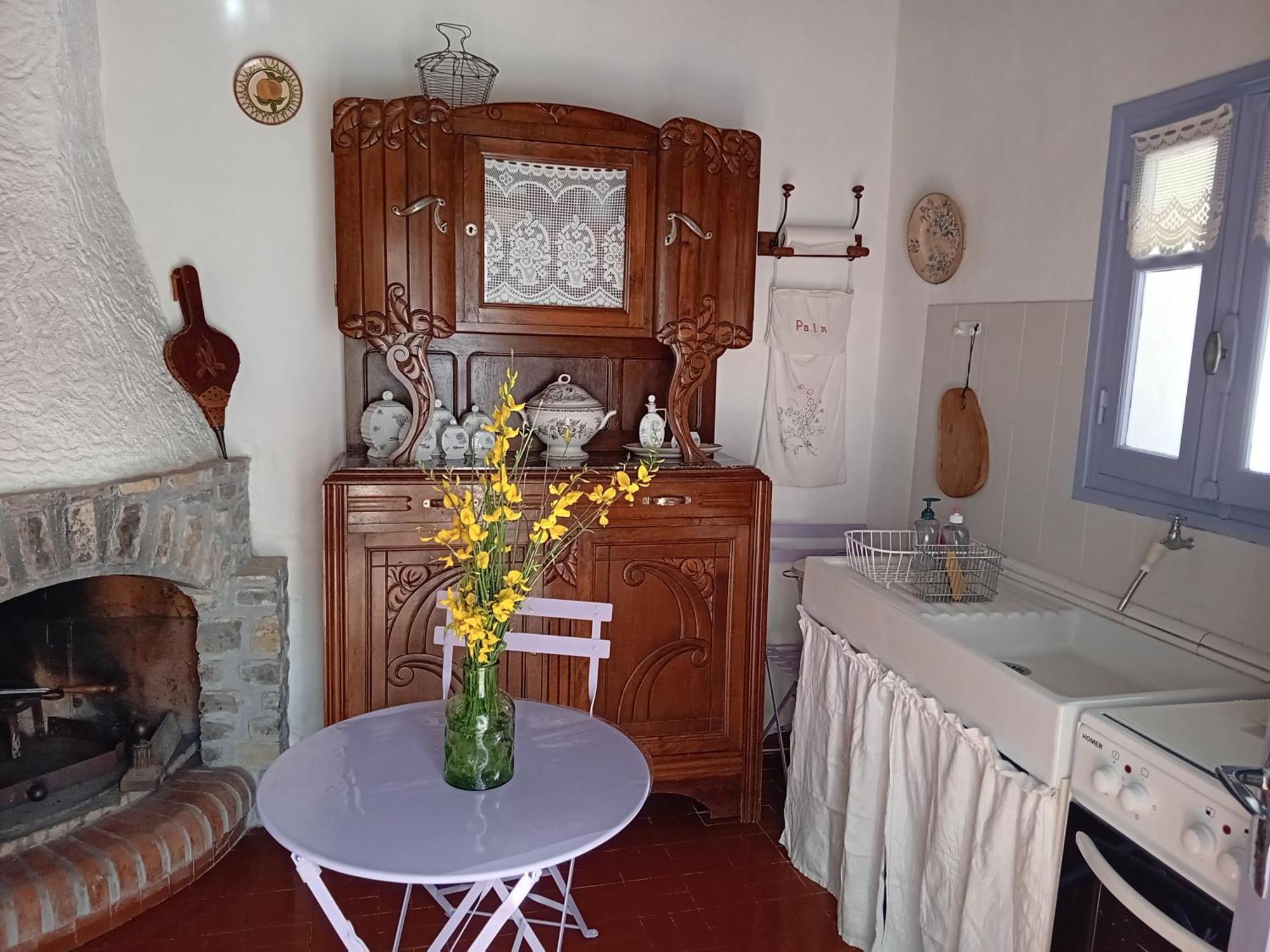 La Maison Du Rouquet Le Beausset